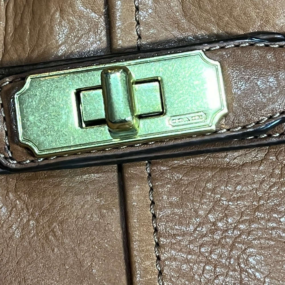 Coach Handbag - Picture 5 of 13